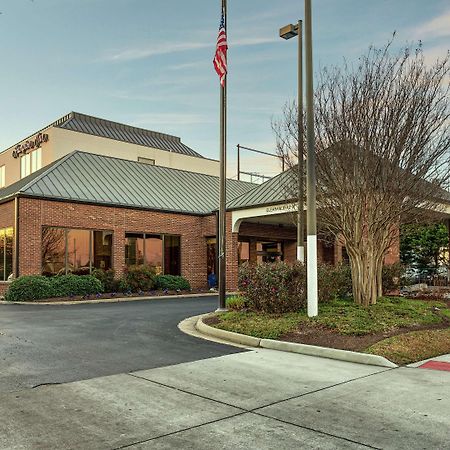 Hampton Inn Norfolk-Naval Base Екстер'єр фото