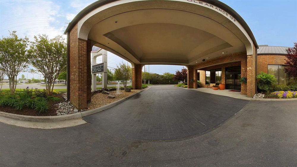 Hampton Inn Norfolk-Naval Base Екстер'єр фото